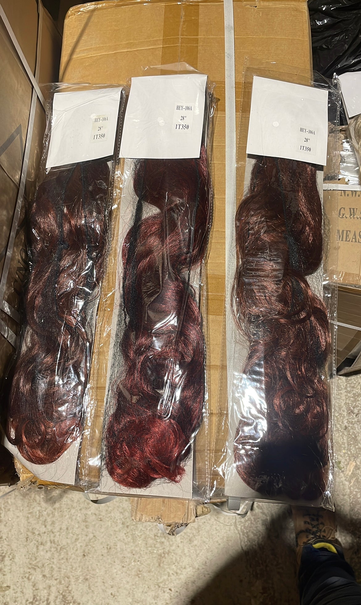 1,000 X Mixed Synthetic Hair Extensions READ DESCRIPTION